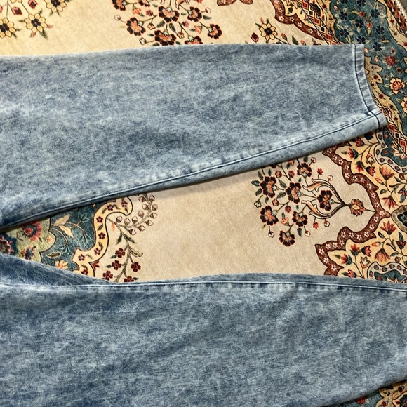 Time & tru jeggings - Picture 5 of 8